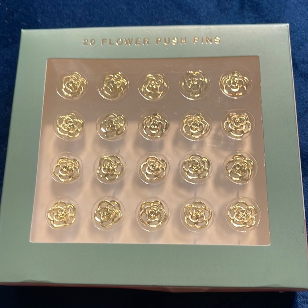 Gold rose tacks